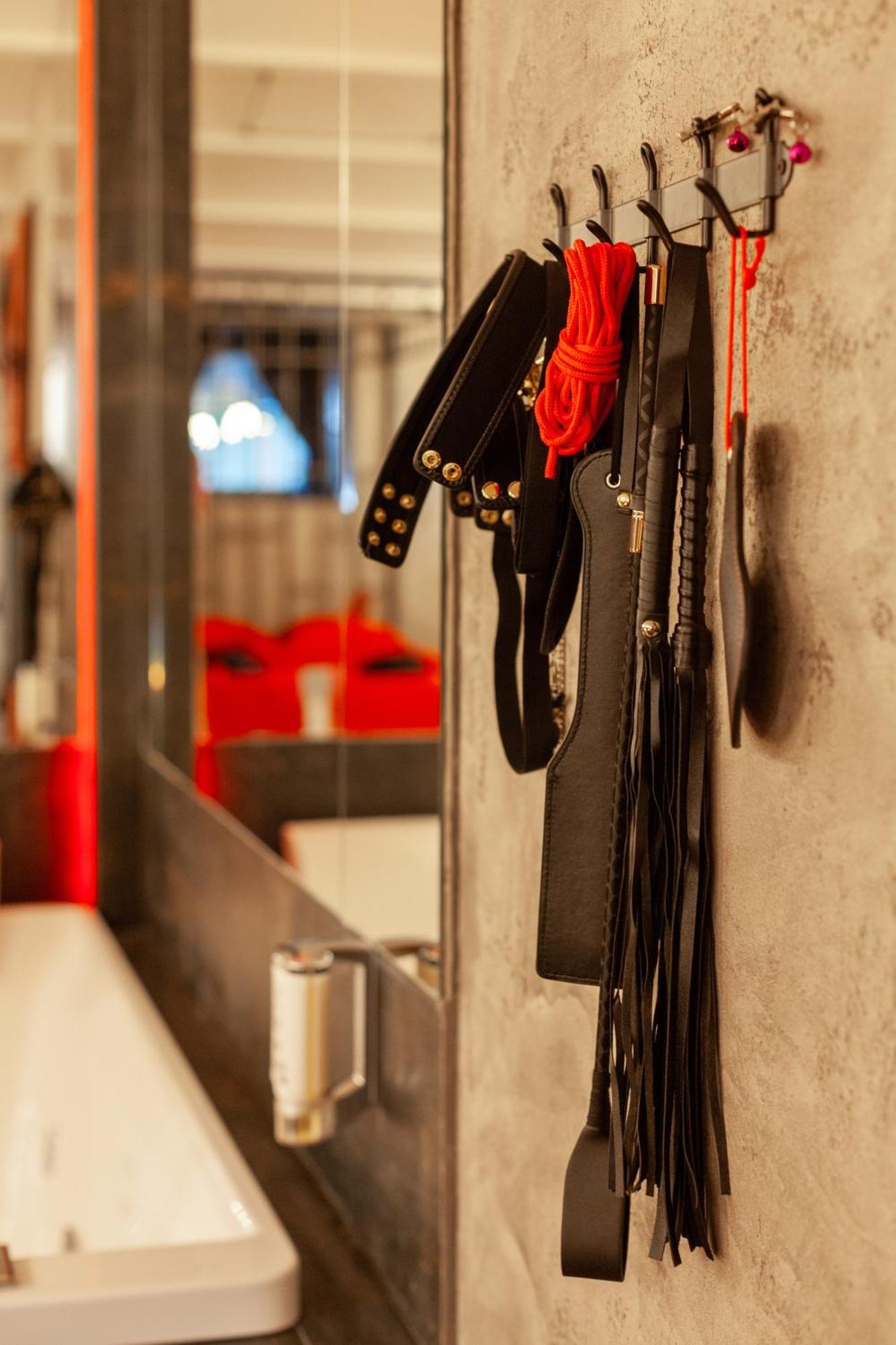 Royal Hot Jucuzzi Apartment Lviv Dış mekan fotoğraf
